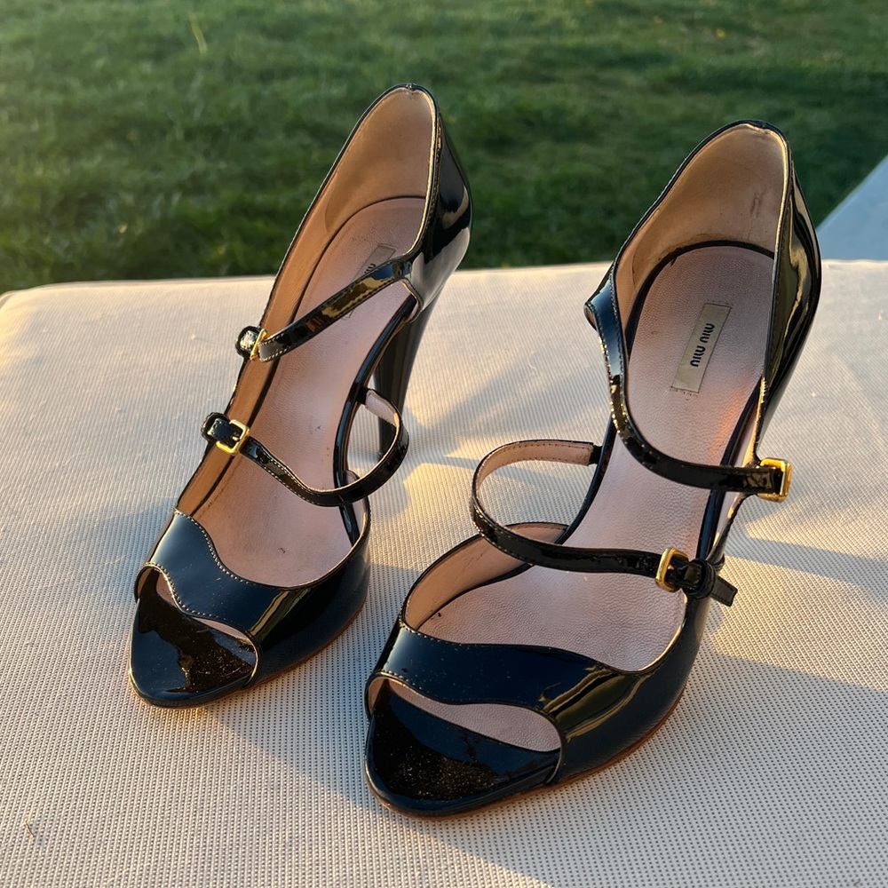 Miu Miu double buckle Mary Jane stiletto heels 36.5
